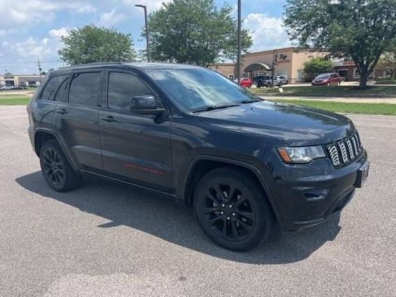 JEEP GRAND CHEROKEE 2017 1C4RJFAG8HC704511 image